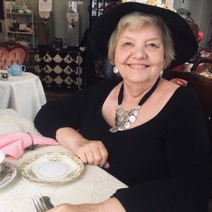 Meet your Posher, Dianne